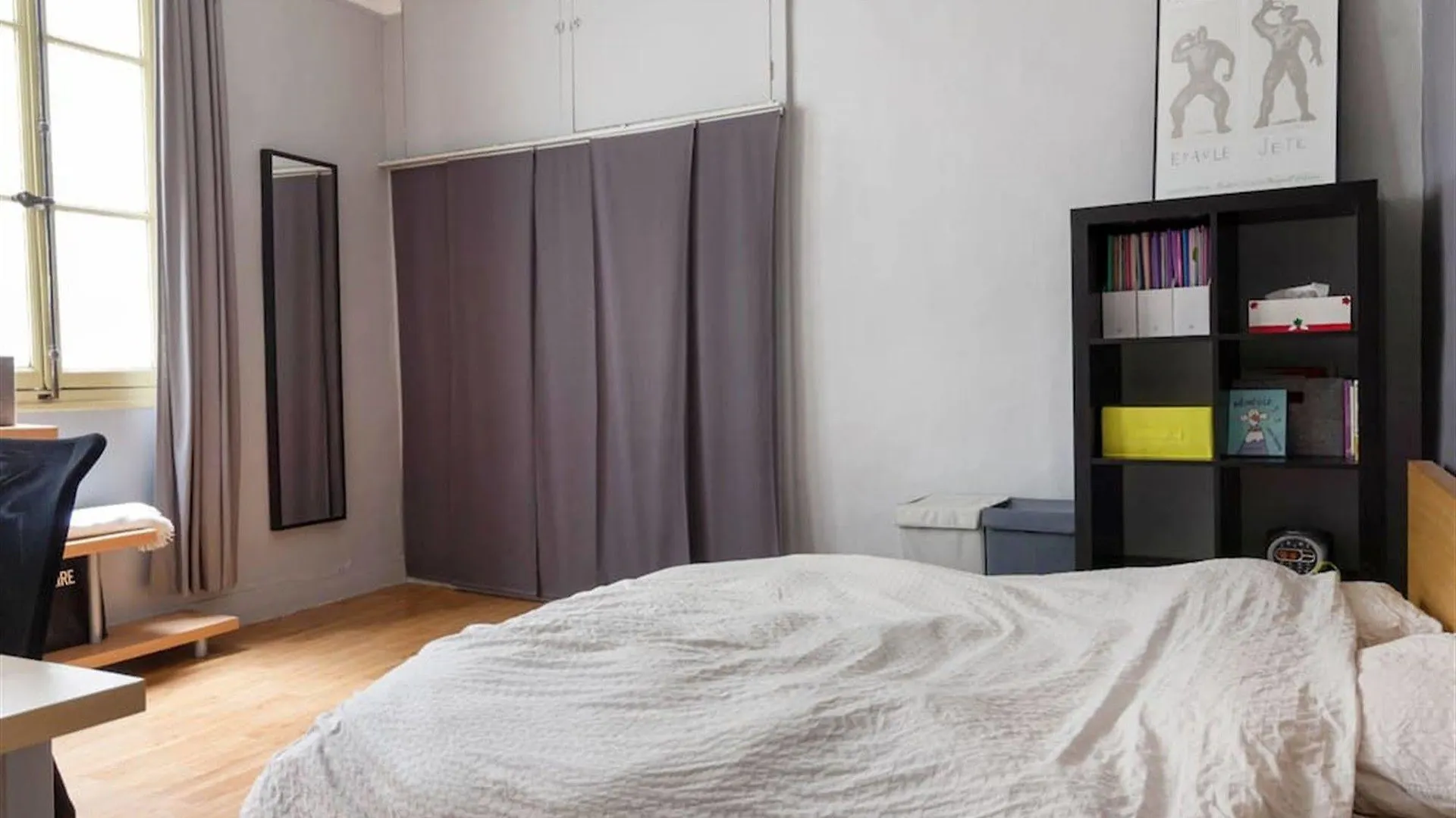 Louvre Apartment Paris